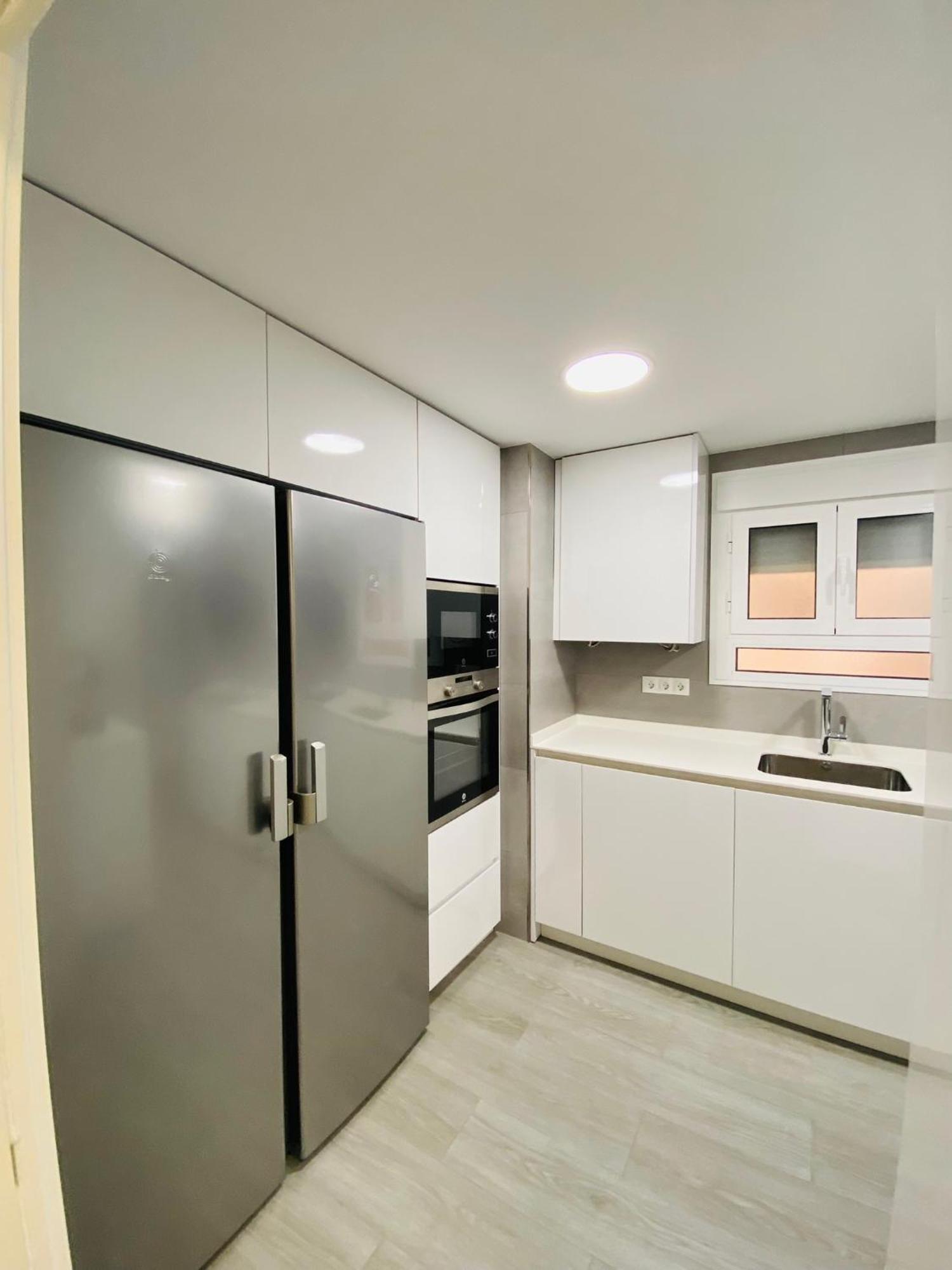 Apartament En Junto A Estacion De Metro By Mo