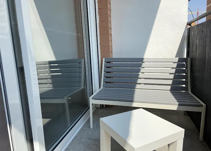 Apartamento En Malaga Junto A Estacion De Metro By Mo